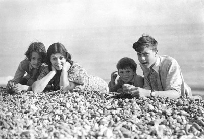 Elizabeth, Margaret, Gareth and Dirk c.1935